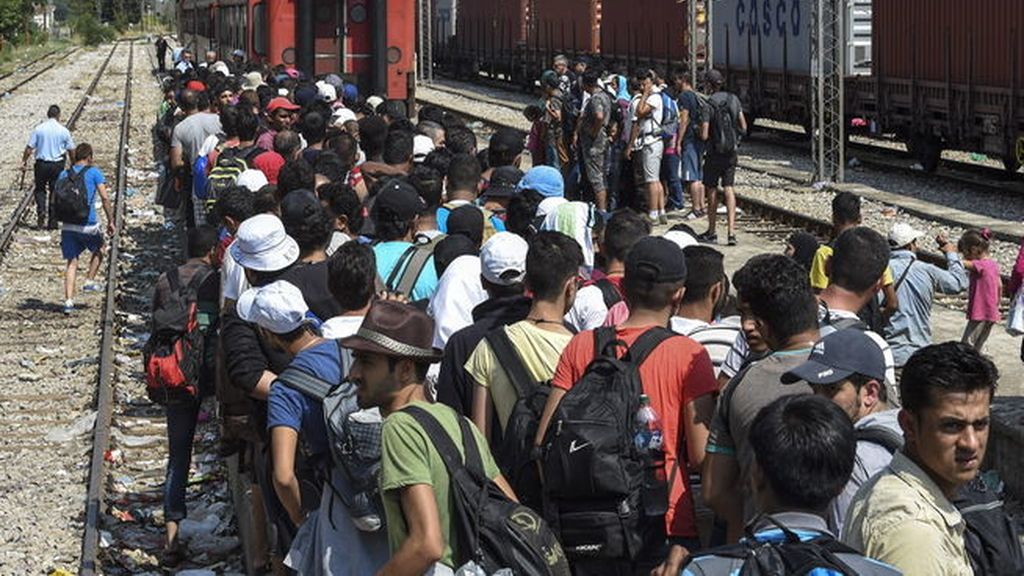 3.000 refugiados cruzarán cada día la frontera de Macedonia camino de la UE