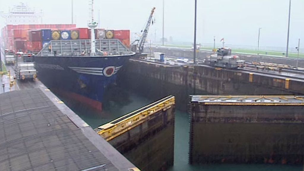 El Canal de Panamá aumenta su capacidad tras siete años en obras
