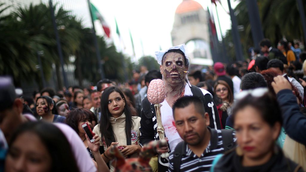 El apocalipsis zombi llega un año más a Ciudad de México