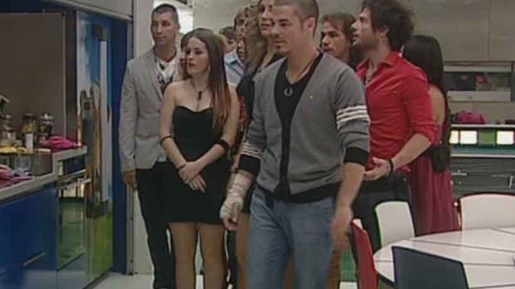 ¿Por qué ha cambiado su corte de pelo? ¿Por qué ha cambiado su corte de pelo?