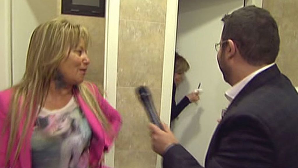 Paqui se entera de que está embarazada en directo