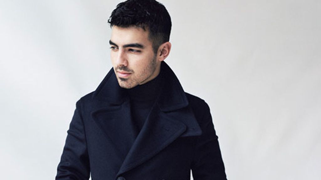 Joe Jonas, imagen de la firma "Mr Porter" 2011