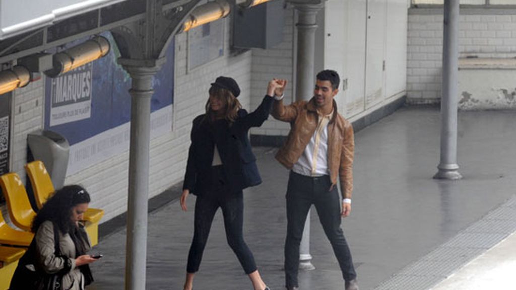 Joe Jonas graba su videoclip Just In Love