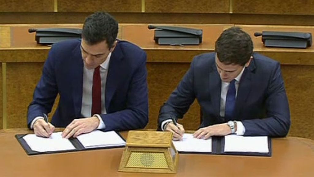 Sánchez y Rivera firman el acuerdo para un Gobierno “reformista y de progreso”