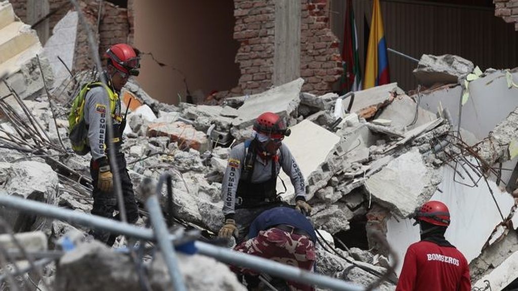 Aún hay esperanza entre los escombros de Ecuador