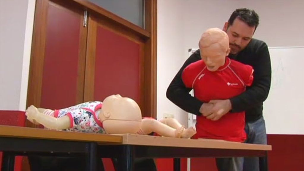 Cruz Roja anima a impartir cursos de primeros auxilios en colegios