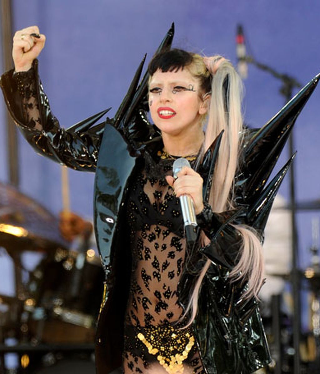 Los 'looks' estrafalarios de Lady Gaga
