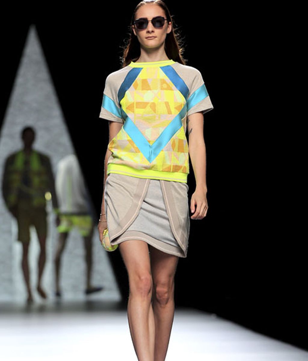 Las formas piramidales y el color flúor