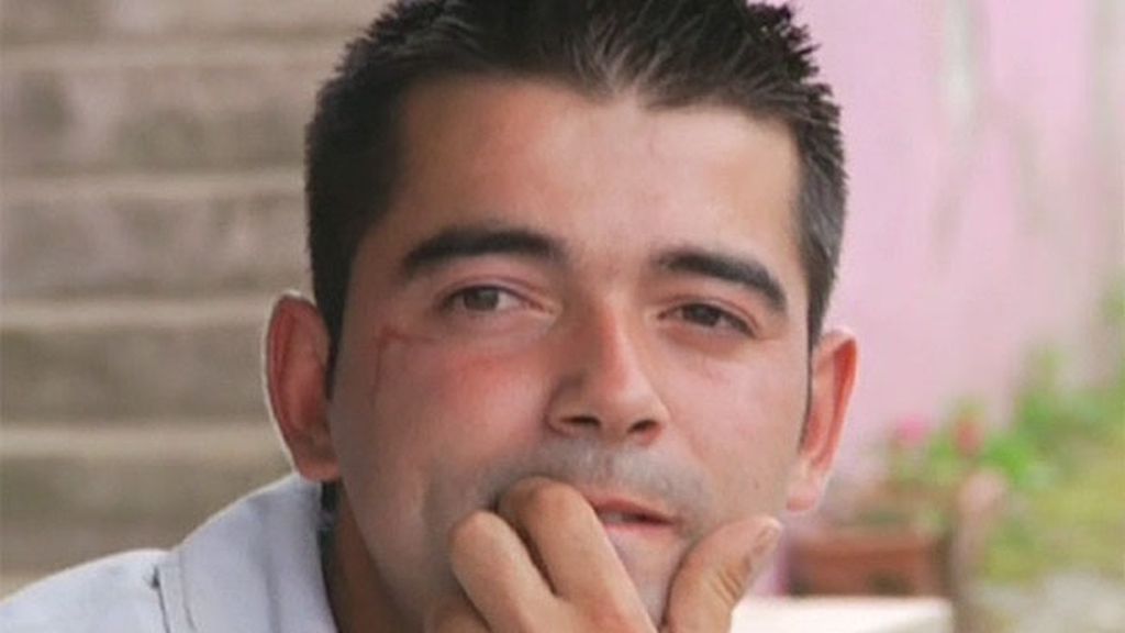 La convivencia de Jonathan con Rebeca y Elisabeth