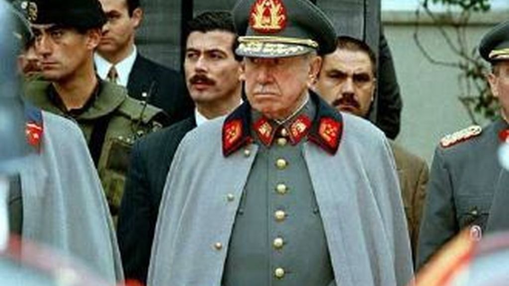La policía chilena encontró una plantación de marihuana en la parte de la hacienda donde yacen los restos de Augusto Pinochet.