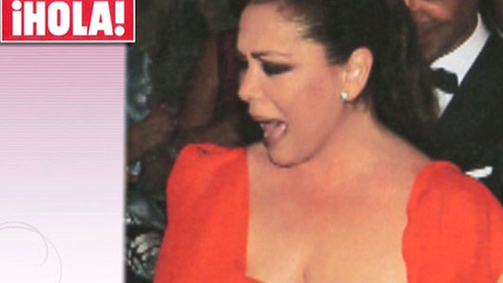 Isabel Pantoja se desmelena en la boda de Luis Rollán