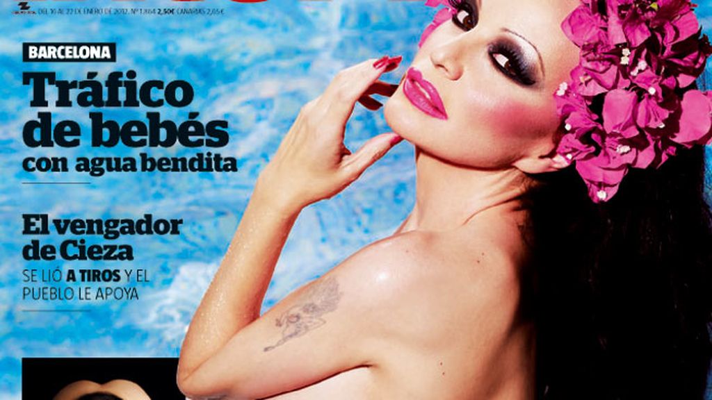 La cantante posa en un especial de 16 páginas