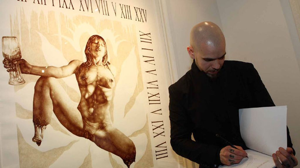 El artista que pinta con su sangre