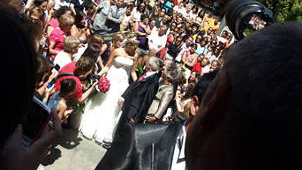 La boda colapsó las calles de San Miguel