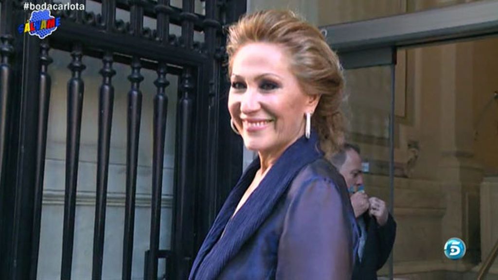 Colaboradores, directores, reporteros... El equipo, al completo en la boda de Carlota