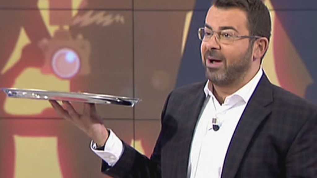Paqui se entera de que está embarazada en directo