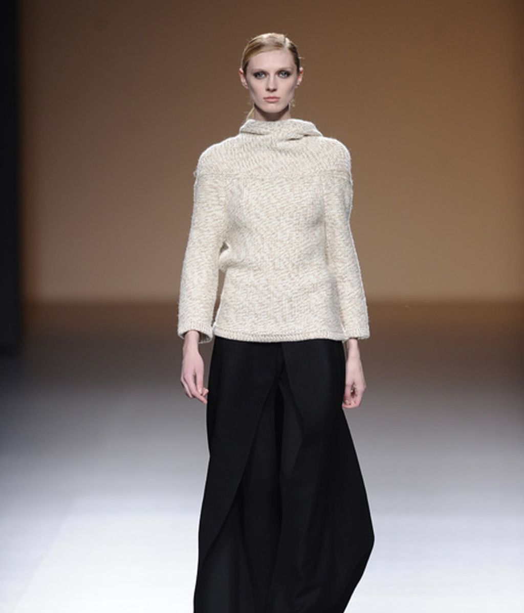 Volúmenes en faldas, vestidos y chaquetas