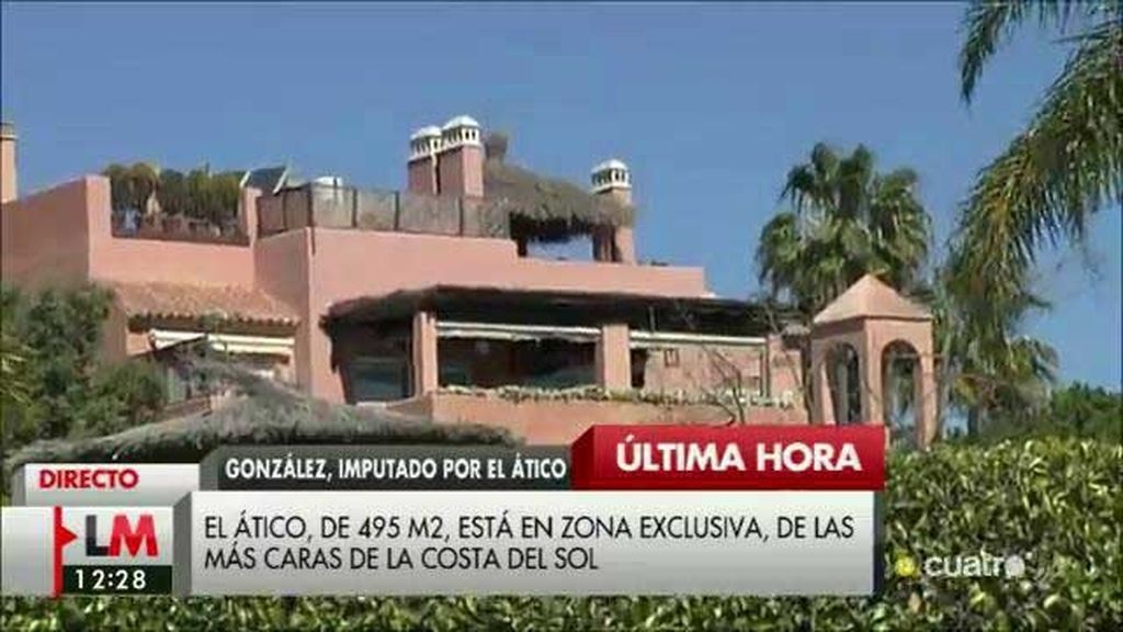 Así es el ático de González: Piscina privada y 6.500 euros de comunidad