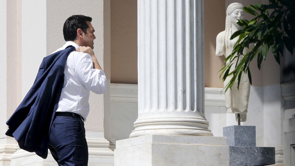 Tsipras busca el 'sí' del Parlamento griego