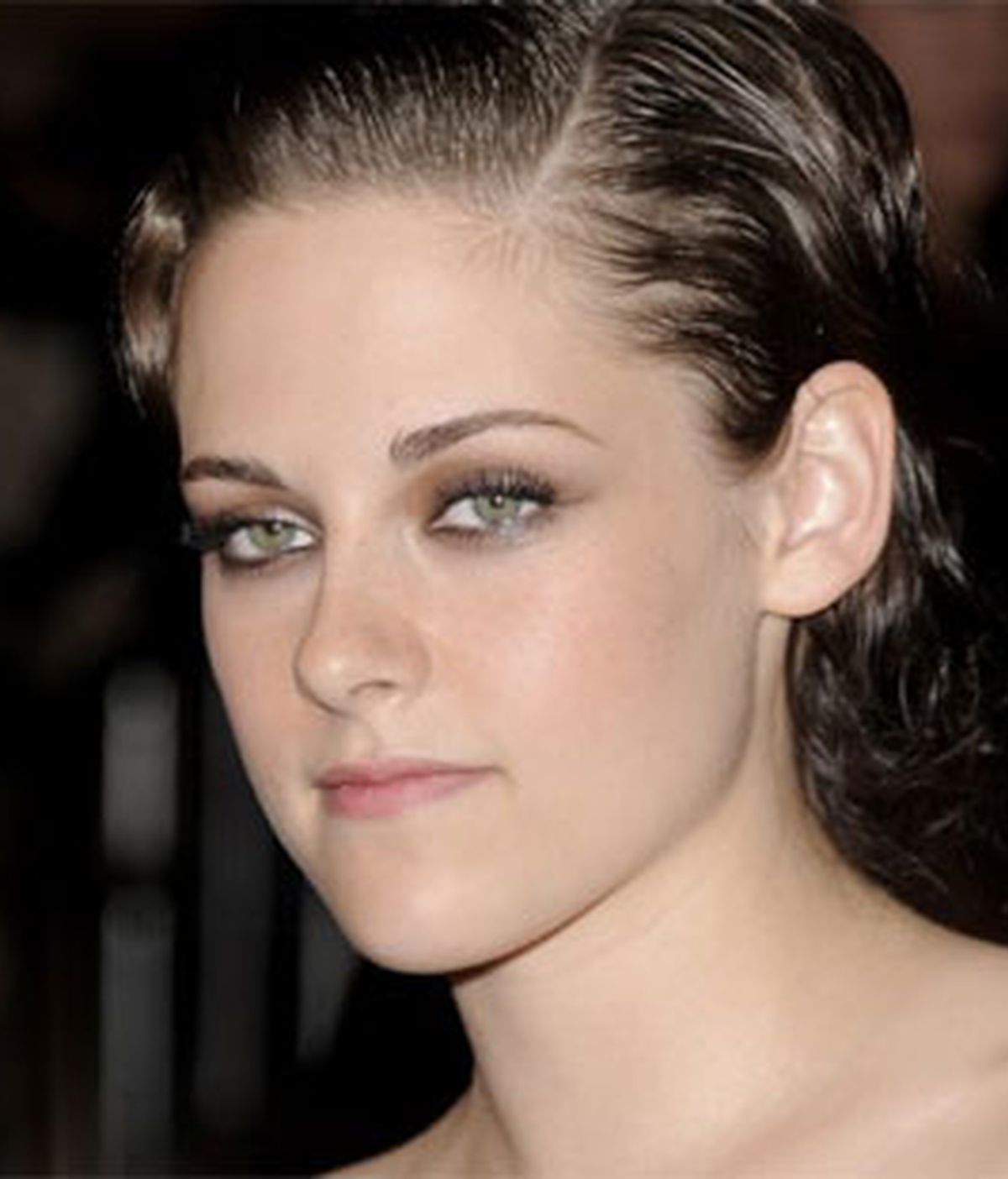 Kristen Stewart pasará de ser la enamorada Bella para convertirse en toda una princesa en apuros. Foto: Archivo.