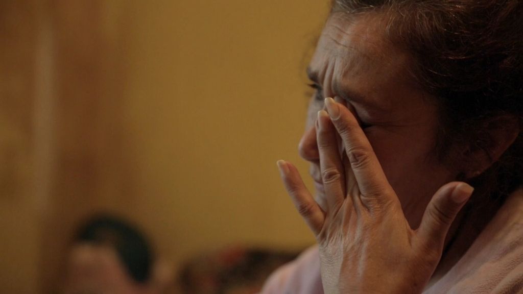 Inma llora al recordar las visitas a la cárcel de Marruecos para ver a su hijo