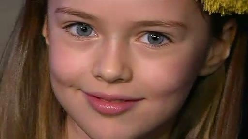 La niña más bella del mundo deja la escuela por las pasarelas