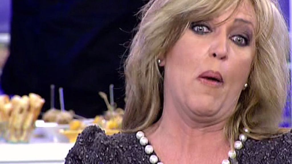 Lydia Lozano, al borde las lágrimas