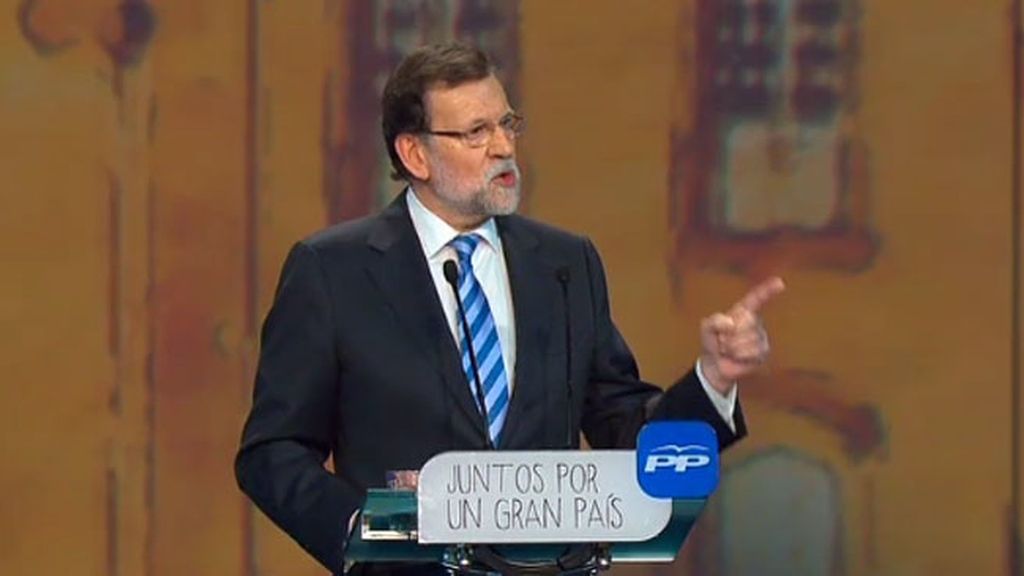 Rajoy ofrece el Partido Popular como la única alternativa viable