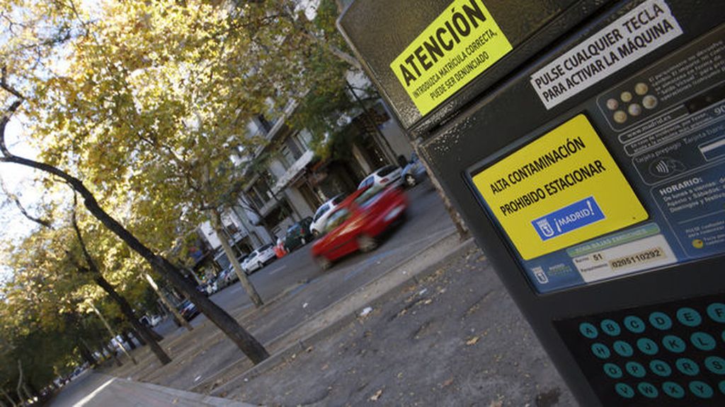 Madrid vuelve a limitar el aparcamiento en zona SER por la contaminación