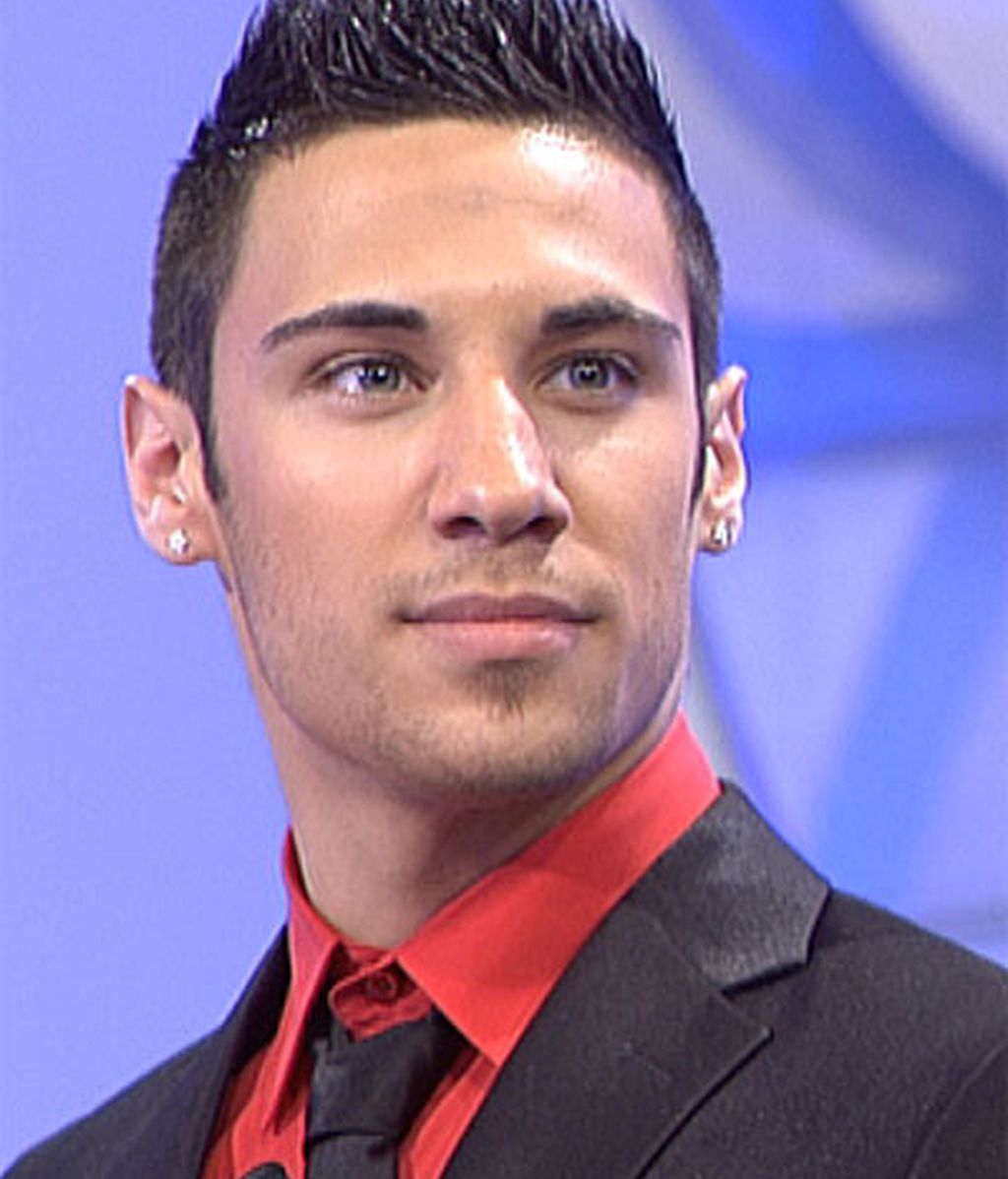 Todos los pretendientes de Niki