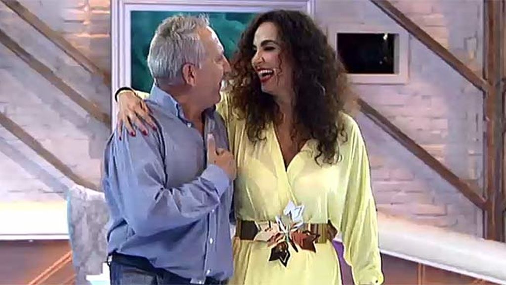 Julián "Parezco el abuelo de mi mujer"