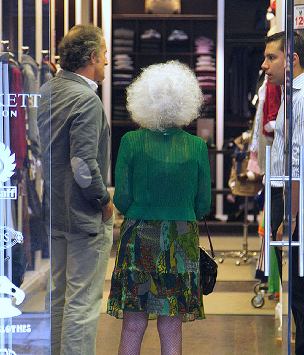 La Duquesa viste a su marido, Alfonso Diez, como a Fran Rivera