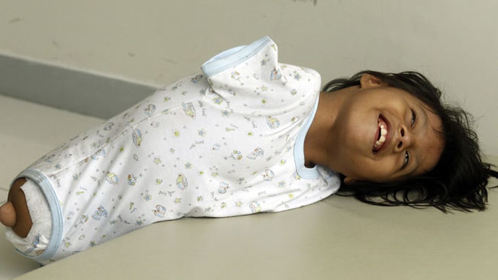 Vive sin brazos ni piernas