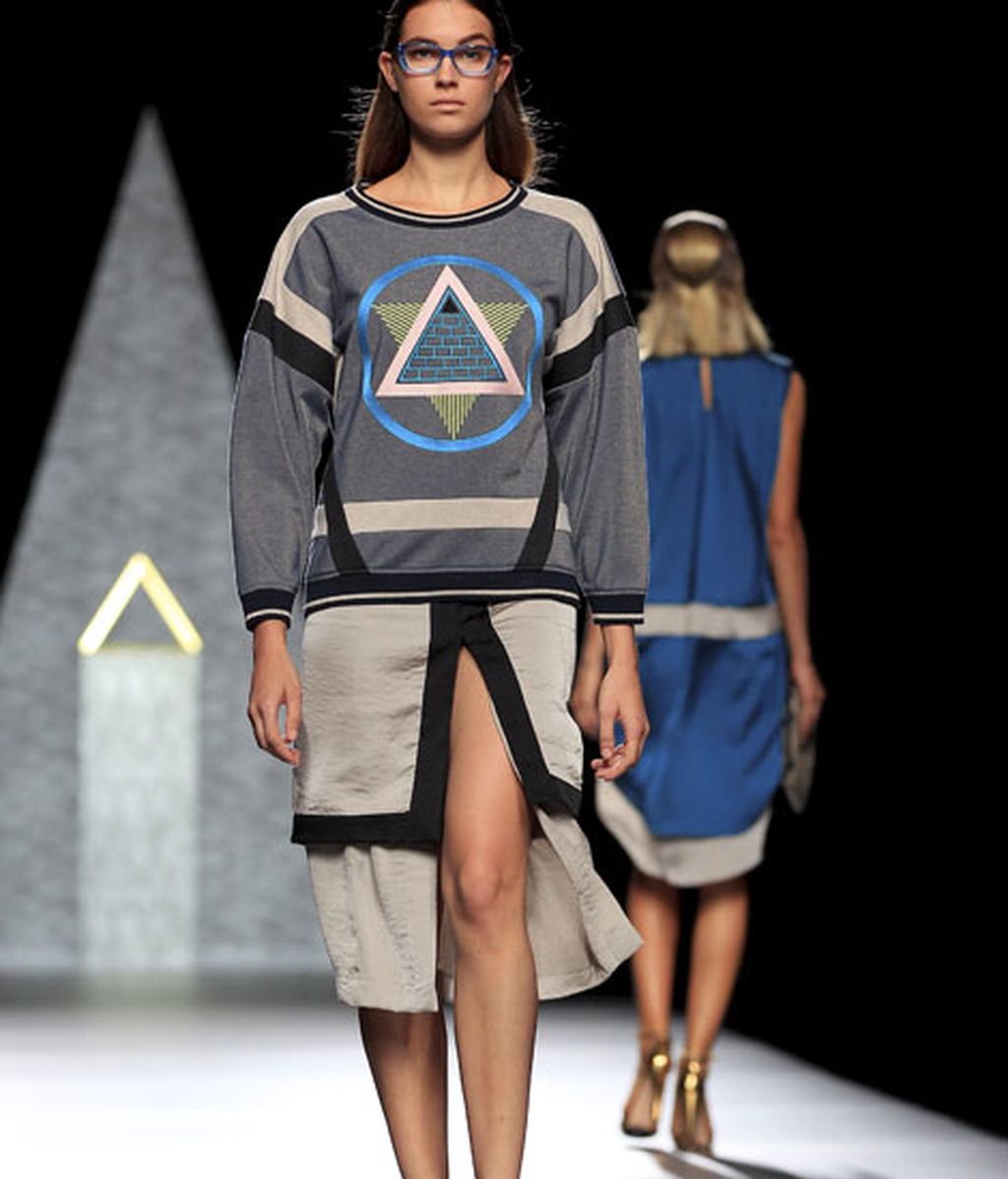 Las formas piramidales y el color flúor