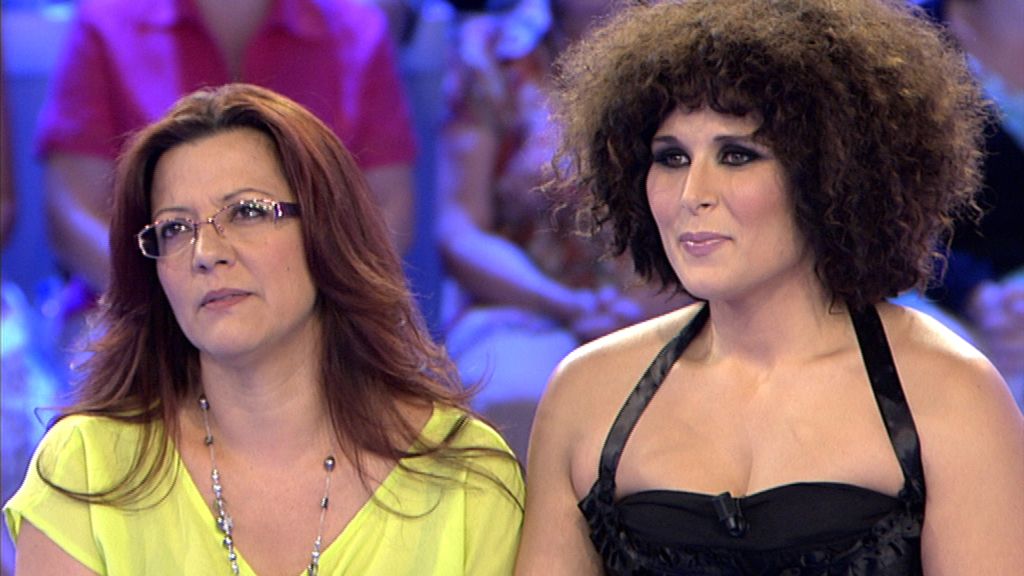 Las cantantes serán cómplices de dos historias en el programa