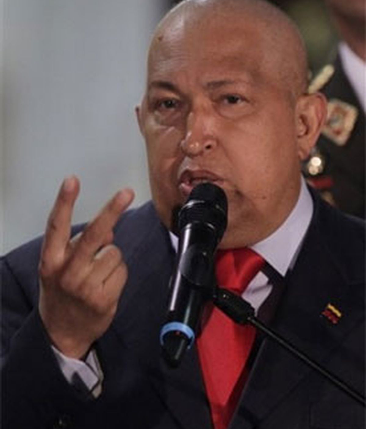 Chavez: "No podemos permitir que se sigan llevando el oro". Foto: AP.