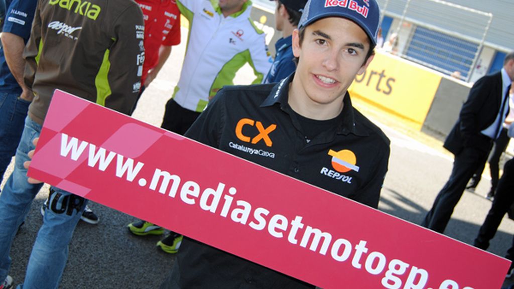 Marc Márquez, posando en la pista de Jerez