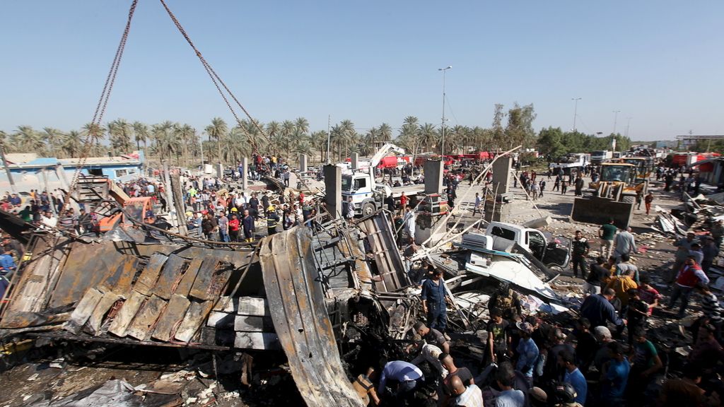 El Estado Islámico atenta cerca de Iraq y mata al menos a setenta personas