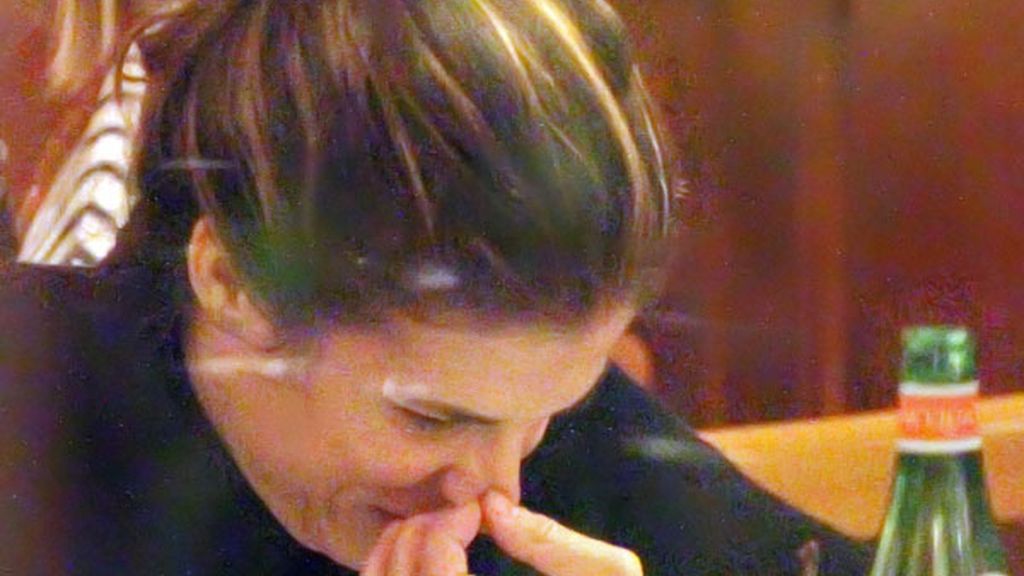 Elisabetta Cannalis parece haberse quedado con hambre