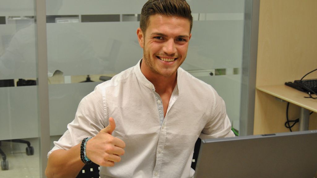 Adrián visita telecinco.es