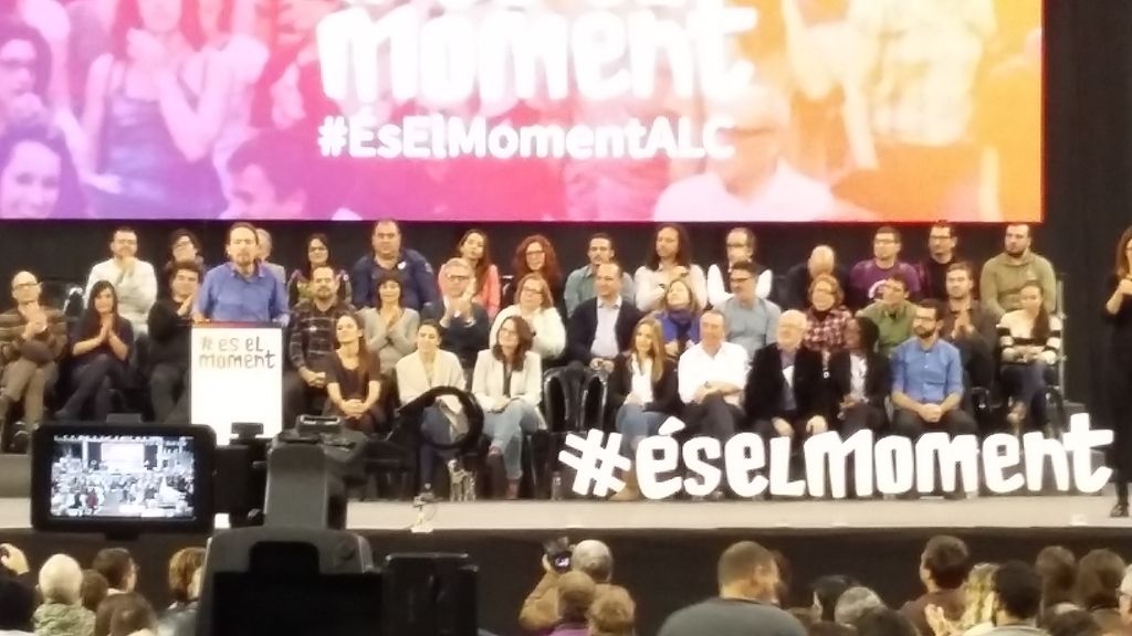 Diario de una caravana: Día 8, Pablo Iglesias ignora a Sánchez y a Rivera en Alicante