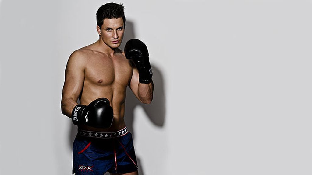 El primer tronista de ‘Mujeres y hombres’ nos muestra su cuerpo