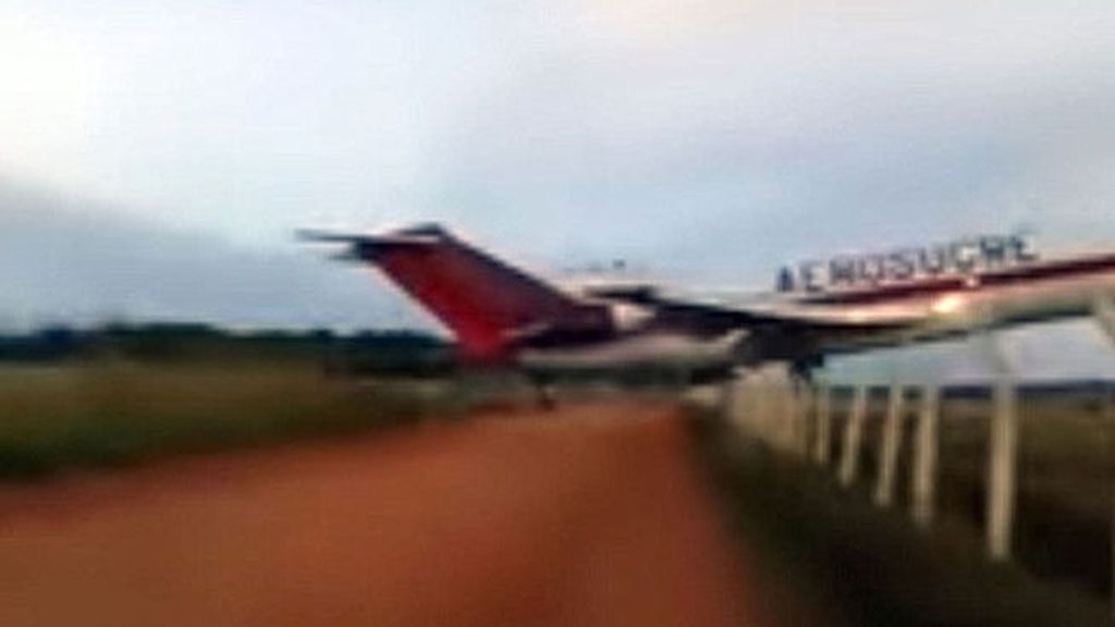 Mueren cinco personas en el accidente de un Boeing en Colombia
