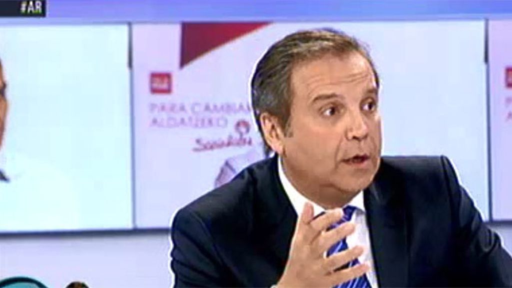 Carmona, sobre las incompatibilidades: "Lo que tiene que hacer un diputado es 'diputear"
