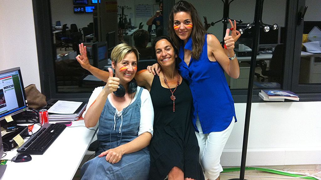 El equipo de la web de Mediaset, haciendo historia con ‘La Roja’