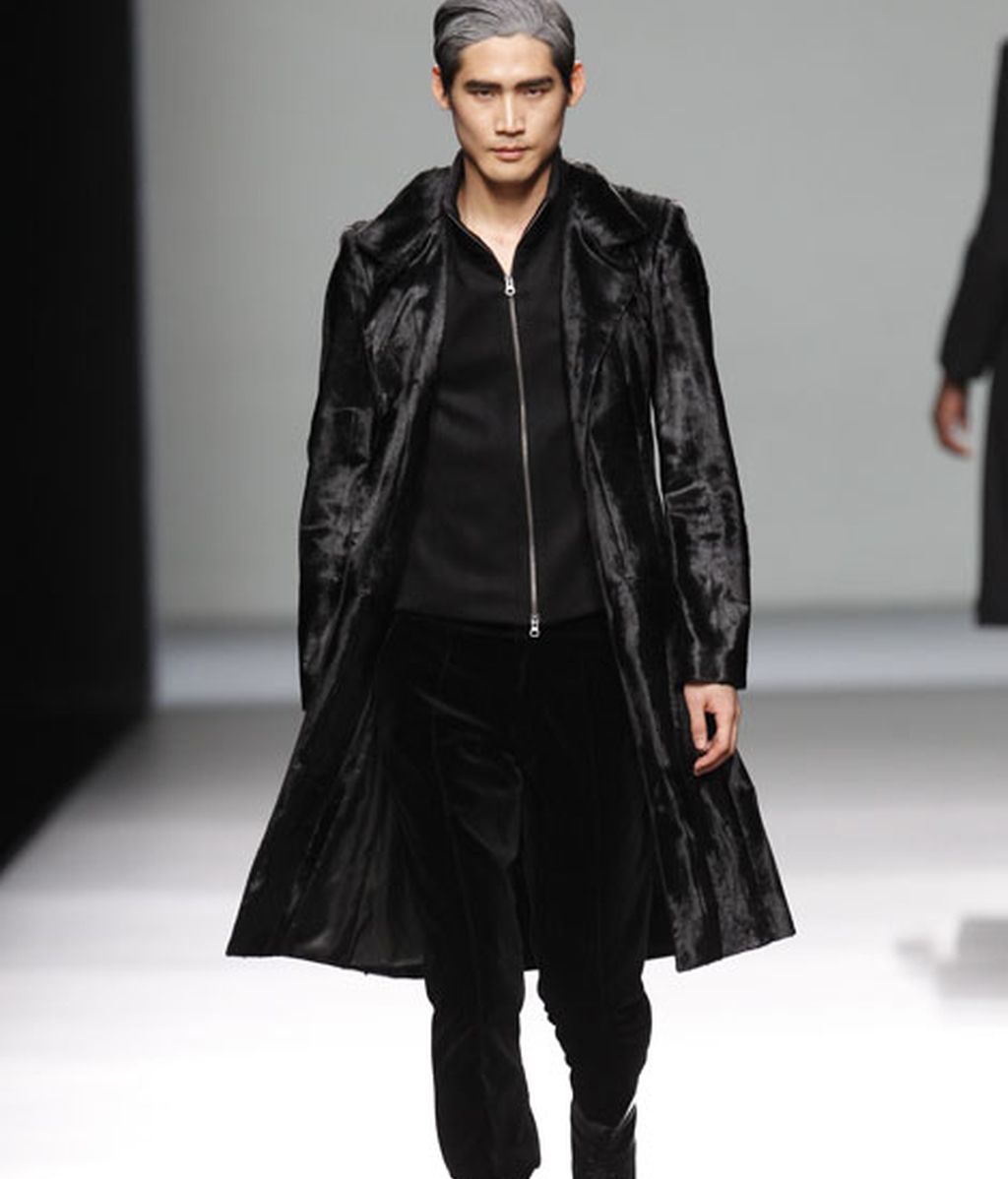 Grandes solapas, lanas, acento en patronajes y tallajes