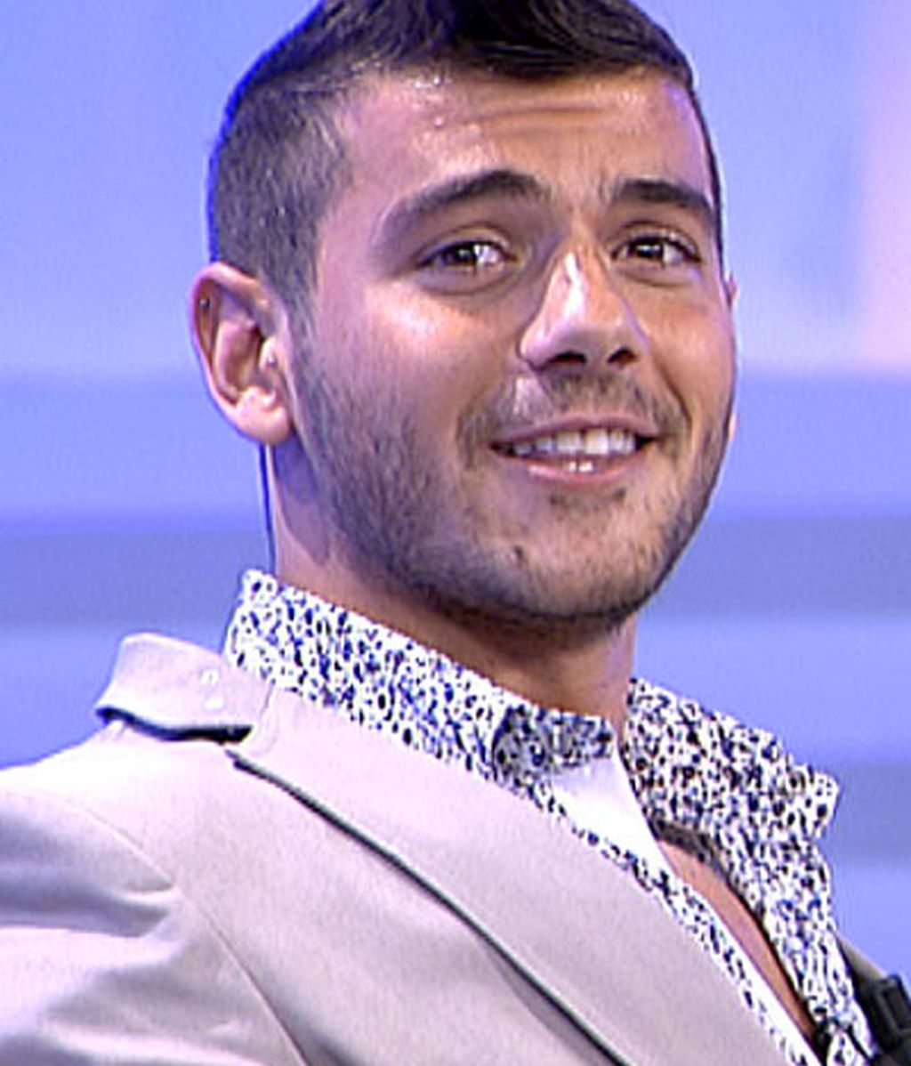 Todos los pretendientes de Sonia