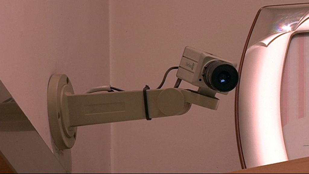 'Callejeros' cruza el límite del bien y del mal con un reportaje sobre 'atracos'