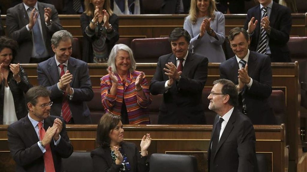 Rajoy a Sánchez: "Lo mejor para España es que ustedes sigan en la oposición"