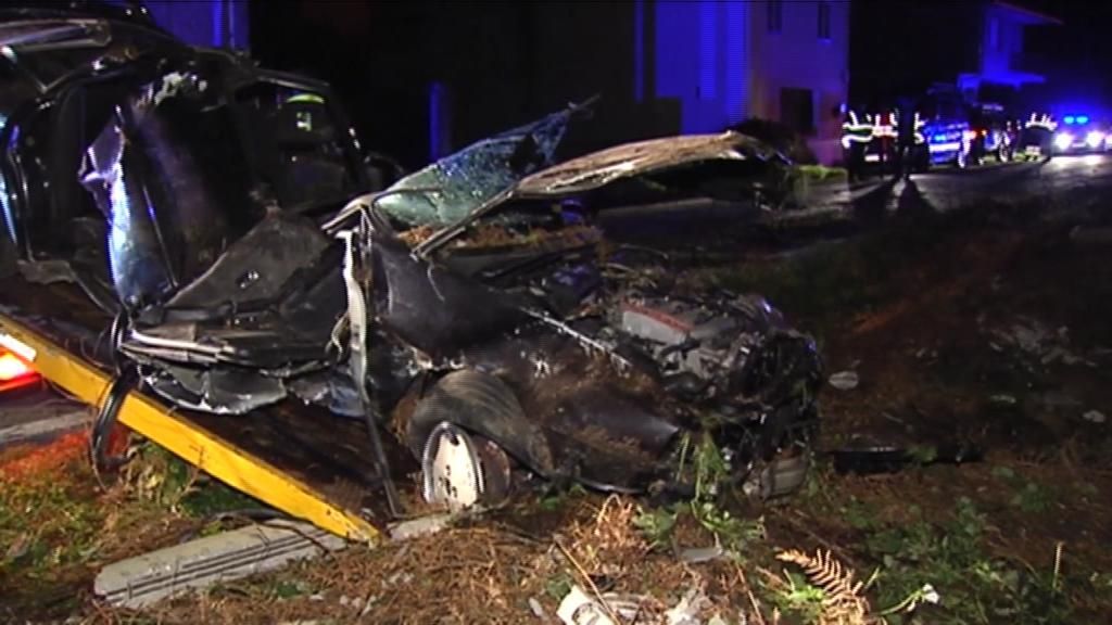 Mueren dos jóvenes de 20 años en un accidente de coche en Orense